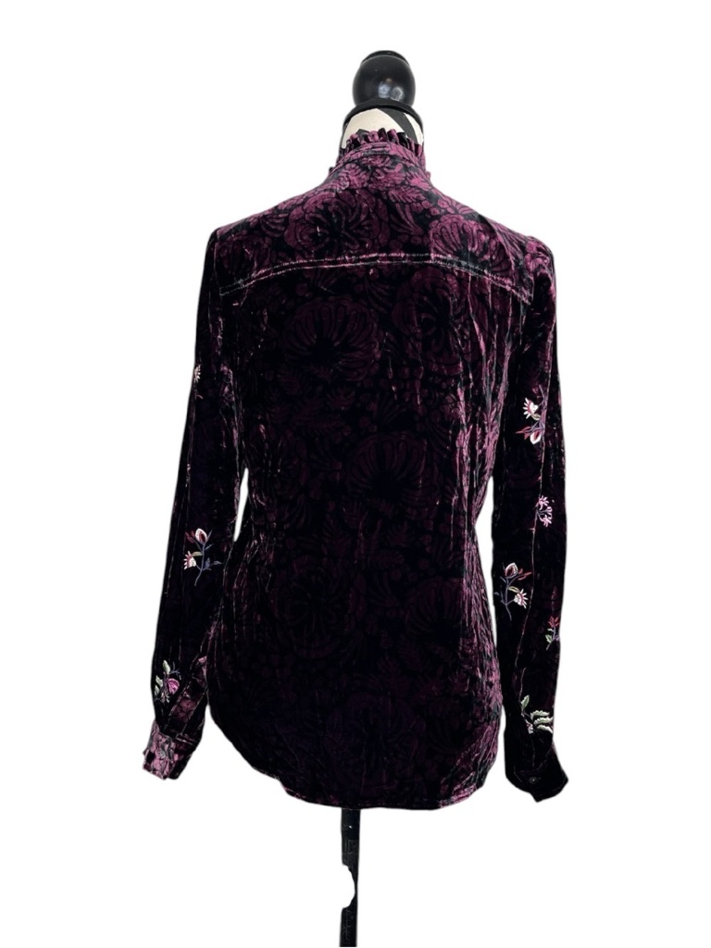 NWT Sundance Elisabeth Whimsigoth Velvet Dark Floral Embroidered Blouse Sz SX - Picture 2 of 14